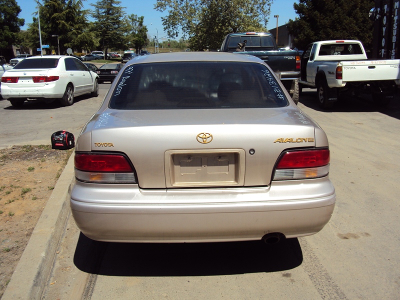 Toyota avalon 1997 model