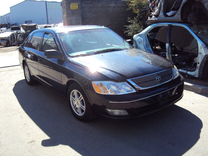 2000 TOYOTA AVALON 4 DOOR SEDAN XLS MODEL 3.0L V6 AT FWD COLOR BLACK Z13515 RANCHO TOYOTA RECYCLING