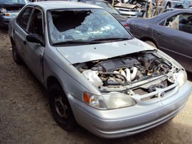 2000 TOYOTA COROLLA 4cyl. 3 speed COLOR-SILVER STK# Z10095