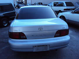 1996 TOYOTA CAMRY 4 DOOR SEDAN LE MODEL 2.2L AT FWD COLOR BLUE Z14599