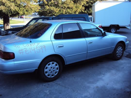 1996 TOYOTA CAMRY 4 DOOR SEDAN LE MODEL 2.2L AT FWD COLOR BLUE Z14599