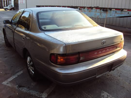 1994 TOYOTA CAMRY LE MODEL 4 DOOR SEDAN 2.2L AT FWD COLOR PURPLE Z14604