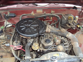 1987 TOYOTA PICK UP STD MODEL REGULAR CAB 2.4L CARBURETOR MT 2WD COLOR MAROON Z14612