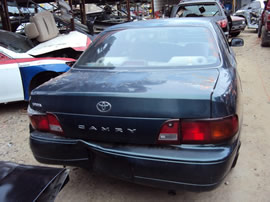 1996 TOYOTA CAMRY 4 DOOR SEDAN LE MODEL 2.2L CA AT FWD COLOR GREEN Z14613