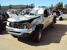 2001 TOYOTA TACOMA SR5 DLX MODEL 4 DOOR DOUBLE CAB 3.4L V6 AT 4X4 COLOR SILVER STK Z13395