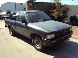 1993 TOYOTA PICK UP REGULAR CAB STANDARD MODEL 2.4L EFI MT 2WD COLOR GREEN STK Z13399