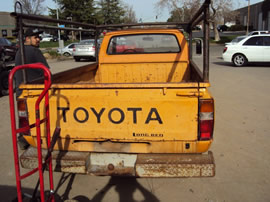 1979 TOYOTA PICK UP REGULAR CAB STD MODEL 2.4L CARBURETOR  MT 4SPEED 2WD COLOR ORANGE Z14622