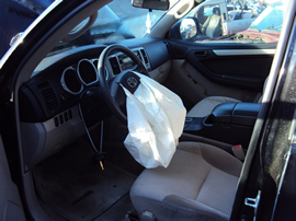 2005 TOYOTA 4RUNNER SUV SR5 MODEL 4.0L V6 AT 2WD WITH AUTO LSD REAR DIFF COLOR BLACK STK Z13401 