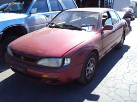 1995 TOYOTA CAMRY 4 DOOR SEDAN LE MODEL 3.0L V6 AT FWD COLOR RED Z14632