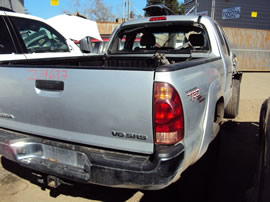 2005 TOYOTA TACOMA ACCESS CAB PRE-RUNNER MODEL WITH TRD 4.0L V6 AT 4X4 COLOR SILVER Z14637