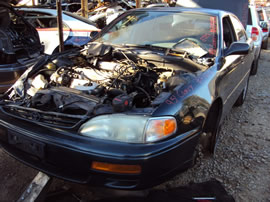 1995 TOYOTA CAMRY 4 DOOR SEDAN LE MODEL 2.2L AT FWD COLOR GREEN Z14646