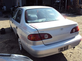 2001 TOYOTA COROLLA 4 DOOR SEDAN CE MODEL 1.8L AT FWD COLOR SILVER Z14651