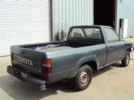 1993 TOYOTA PICK UP STANDARD MODEL REGULAR CAB 2.4L EFI 4CYL MT 5SPD 2WD COLOR GREEN STK Z13407