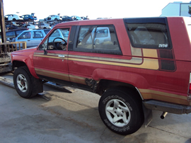 1986 TOYOTA 4 RUNNER 2 DOOR DELUXE MODEL 2.4L EFI AT 4X4 WITH MANUAL LOCKING HUBS COLOR RED STK Z13411