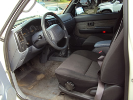 1998 TOYOTA TACOMA XTRA CAB DELUXE MODEL WITH TRD PACKAGE 3.4L V6 MT 4X4 WITH REAR DIFF LOCK COLOR WHITE STK Z13413