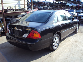 2001 TOYOTA AVALON 4 DOOR SEDAN XLS MODEL 3.0L V6 AT 2WD COLOR BLACK STK Z13414