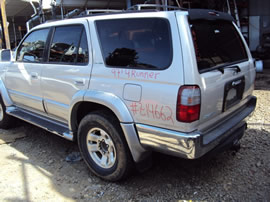 1997 TOYOTA 4RUNNER LIMITED MODEL 3.4L V6 AT 4X4 WITH 4WD ON DEMAND ELECTRIC DIFF LOCK COLOR SILVER Z14662