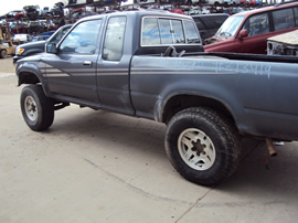 1991 TOYOTA TRUCK XTRA CAB SR5 MODEL 3.0L V6 MT 4X4 COLOR GRAY  STK Z13419