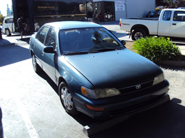 1995 TOYOTA COROLLA 4 DOOR SEDAN DX MODEL 1.8L AT FWD COLOR GREEN STK Z13422