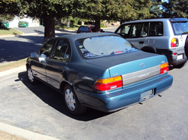 1995 TOYOTA COROLLA 4 DOOR SEDAN DX MODEL 1.8L AT FWD COLOR GREEN STK Z13422