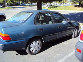 1995 TOYOTA COROLLA 4 DOOR SEDAN DX MODEL 1.8L AT FWD COLOR GREEN STK Z13422