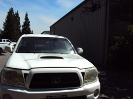 2005 TOYOTA TACOMA XTRA CAB PRE RUNNER SR5 WITH TRD PACKAGE 4.0L V6 AT 2WD COLOR WHITE Z14674