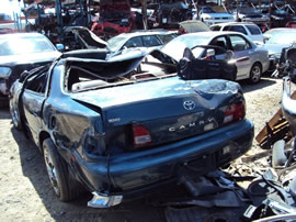 1996 TOYOTA CAMRY 4 DOOR SEDAN LE MODEL 2.2L CALIFORNIA EMISSIONS AT FWD COLOR GREEN  Z14675