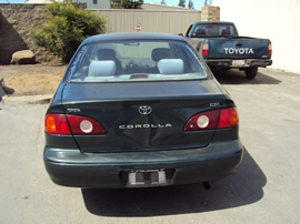 2001 TOYOTA COROLLA 4 DOOR SEDAN CE MODEL 1.8L AT FWD COLOR GREEN STK Z13429