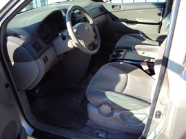 2004 TOYOTA SIENNA VAN LE MODEL 3.3L V6 AT FWD COLOR GOLD STK Z13439