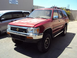 1995 TOYOTA 4RUNNER SR5 MODEL 3.0L V6 AT 4X4 COLOR RED Z14685