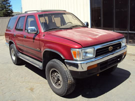 1995 TOYOTA 4RUNNER SR5 MODEL 3.0L V6 AT 4X4 COLOR RED Z14685