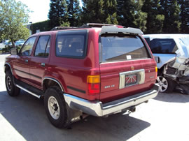 1995 TOYOTA 4RUNNER SR5 MODEL 3.0L V6 AT 4X4 COLOR RED Z14685