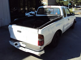 1995 TOYOTA TACOMA XTRA CAB DELUXE MODEL REGULAR BED 3.4L V6 MT 2WD COLOR WHITE Z14710