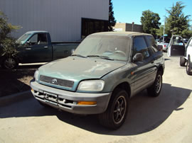 1996 TOYOTA RAV4 2 DOOR SUV 2.0L MT AWD COLOR GREEN  Z13471
