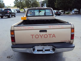 1995 TOYOTA TACOMA PICK UP REGULAR CAB SHORT BED DLX MODEL 2.4L DISTRIBUTOR MT 2WD COLOR GOLD Z14716