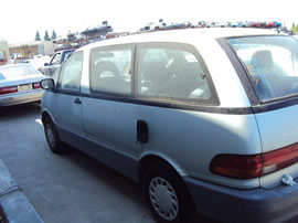 1993 TOYOTA PREVIA VAN DLX MODEL 2.4L EFI AT FWD COLOR BLUE Z13486