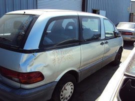 1993 TOYOTA PREVIA VAN DLX MODEL 2.4L EFI AT FWD COLOR BLUE Z13486