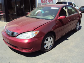 2005 TOYOTA CAMRY 4 DOOR SEDAN LE MODEL 2.4L AT FWD COLOR RED Z13496