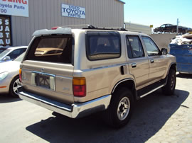 1995 TOYOTA 4RUNNER SR5 MODEL 3.0L V6 AT 4X4 COLOR GOLD Z13497