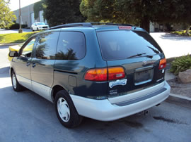 1998 TOYOTA SIENNA VAN XLE MODEL 3.0L V6 AT FWD COLOR GREEN Z13502