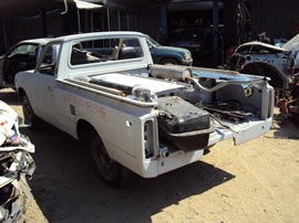 1973 TOYOTA PICK UP REGULAR CAB 2.0L MT 2WD COLOR PRIMER Z13498