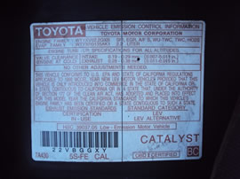 1998 TOYOTA CAMRY 4 DOOR SEDAN LE MODEL 2.2L FEDERAL  EMISSIONS AT FWD COLOR SILVER Z14736