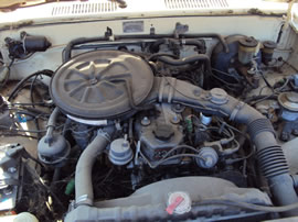 1985 TOYOTA PICK UP TRUCK XTRA CAB DLX MODEL 2.4L CARBURETOR MT 5 SPEED 2WD COLOR BEIGE Z14737