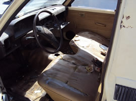 1983 TOYOTA PICK UP TRUCK STANDARD MODEL REGULAR CAB 2.4L CARBURETOR MT 2WD COLOR TAN Z13520