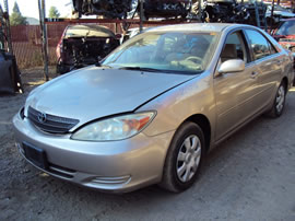 2003 TOYOTA CAMRY LE MODEL 4DOOR SEDAN 2.4L AT FWD COLOR GOLD Z14748
