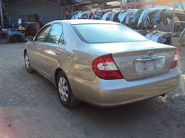 2003 TOYOTA CAMRY LE MODEL 4DOOR SEDAN 2.4L AT FWD COLOR GOLD Z14748