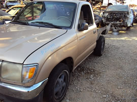 1997 TOYOTA TACOMA REGULAR CAB STD MODEL 2.4L MT 2WD COLOR GOLD Z14749