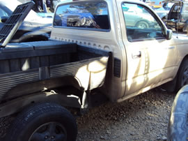 1997 TOYOTA TACOMA REGULAR CAB STD MODEL 2.4L MT 2WD COLOR GOLD Z14749