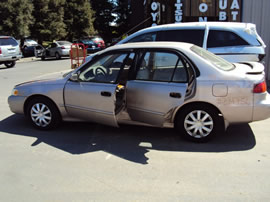 1999 TOYOTA COROLLA 4 DOOR SEDAN LE MODEL 1.8L AT 4SPD FWD COLOR GOLD Z14756