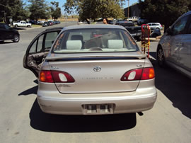 1999 TOYOTA COROLLA 4 DOOR SEDAN LE MODEL 1.8L AT 4SPD FWD COLOR GOLD Z14756